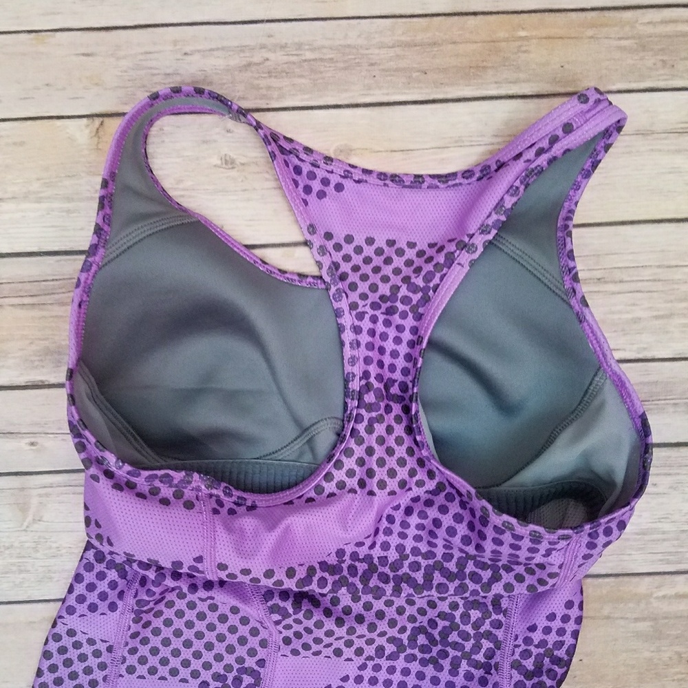 Excellent Condition! Nike Women's Tank Top - Picture 5 of 5